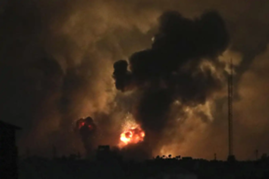 Unrelenting genocide in Gaza Strip enters 216th day: Dozens killed, injured, and missing