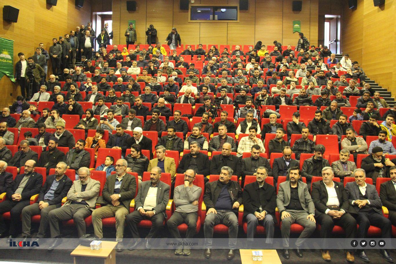 HÜDA PAR'dan "Anadilimi Seçiyorum" paneli: "Dilimiz, varlığımızın ve istikbalimizin teminatıdır"