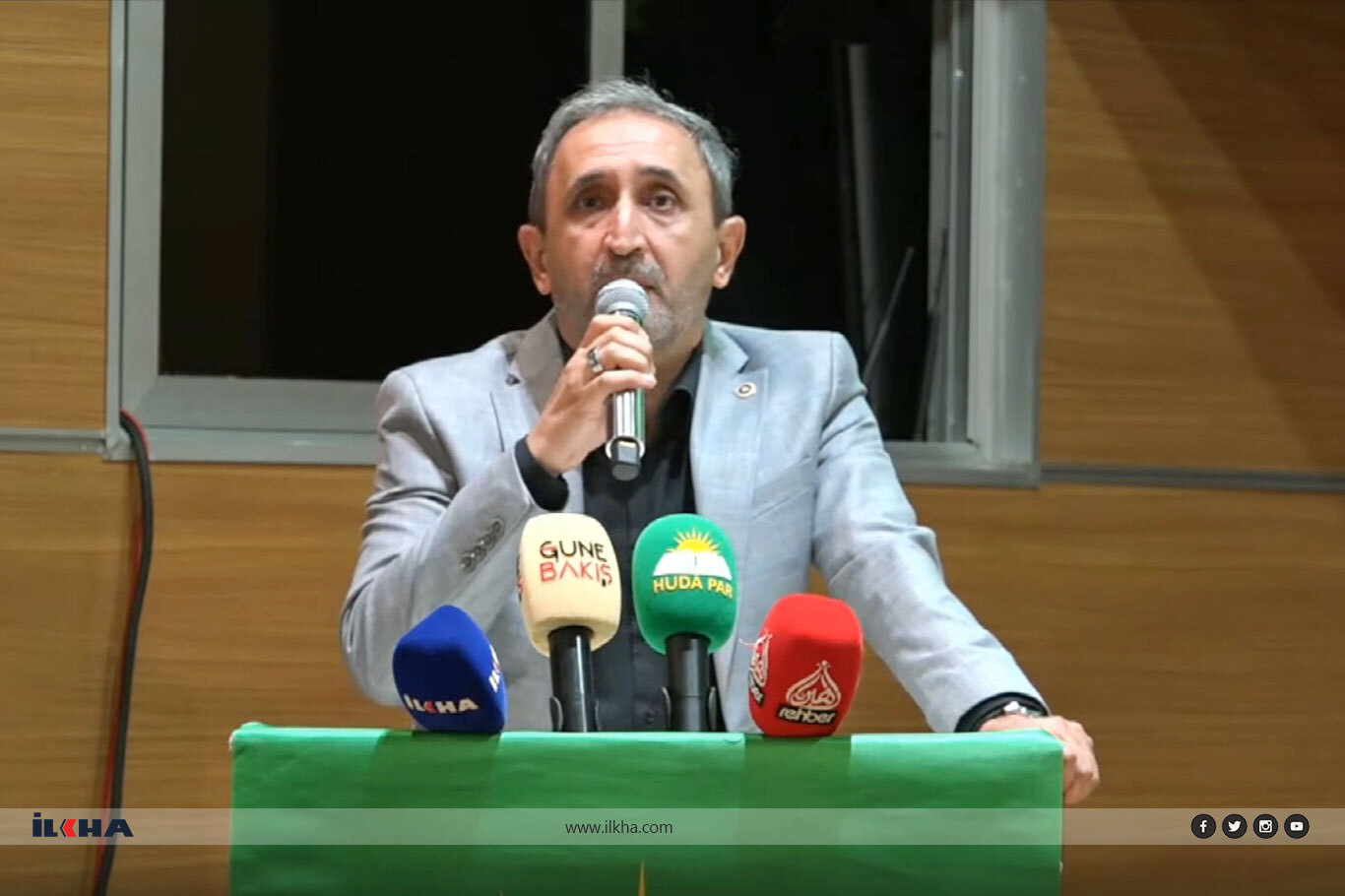 HÜDA PAR Kadın ve Aile Başkanı Sülün: Aileyi yıkacak yasalar ve projeler dayatılıyor HÜDA PAR Kadın ve Aile Başkanı Sülün: Aileyi yıkacak yasalar ve projeler dayatılıyor