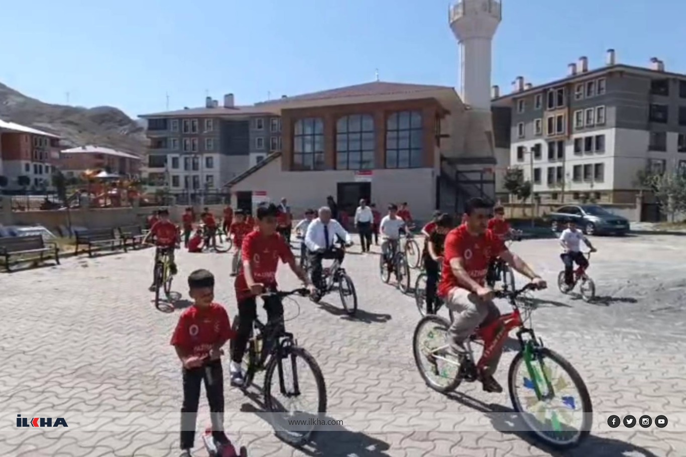 Kur’an kursu öğrencileri pedal çevirdi Kur’an kursu öğrencileri pedal çevirdi