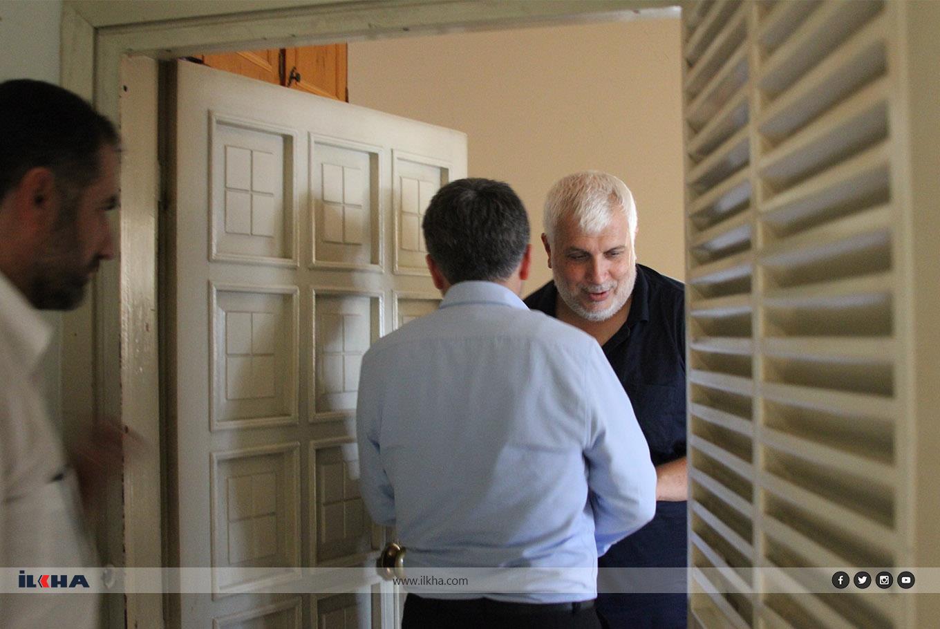 Milletvekili Dinç'ten saldırıya uğrayan Demir'e ziyaret