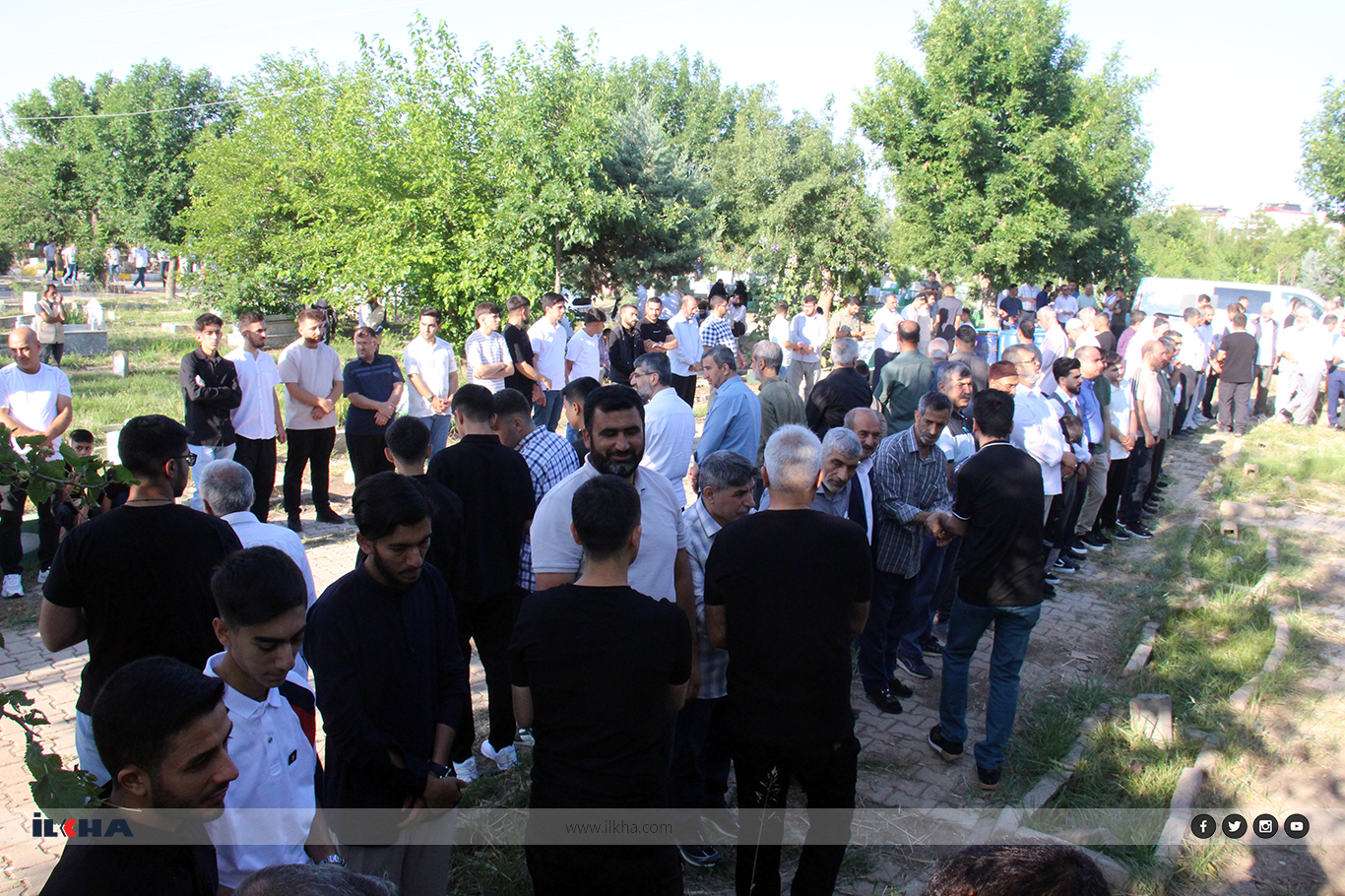 Diyarbakır halkı kurban şehidlerini unutmadı