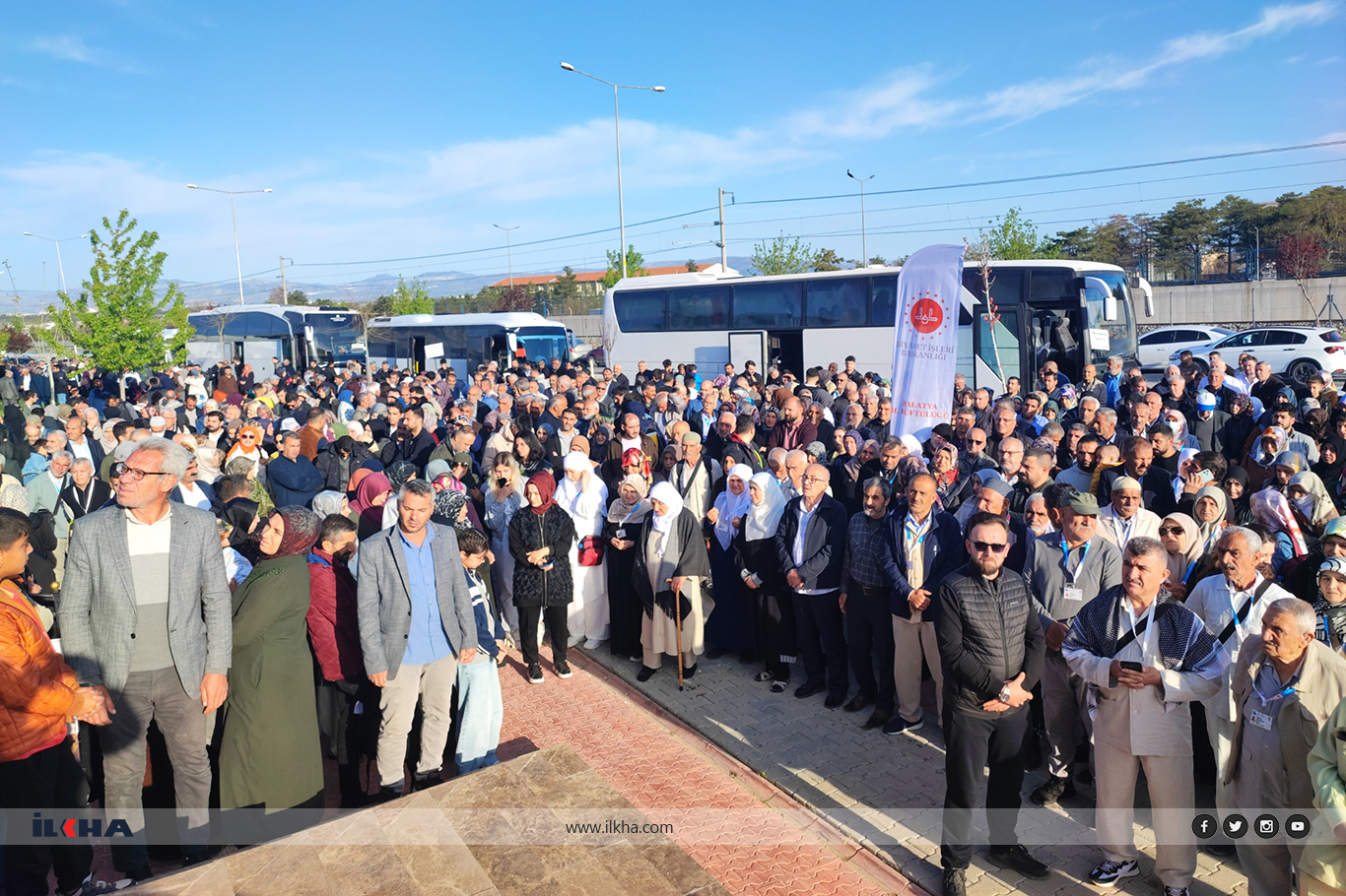 Hac kafileleri kutsal topraklara dualarla uğurlanıyor