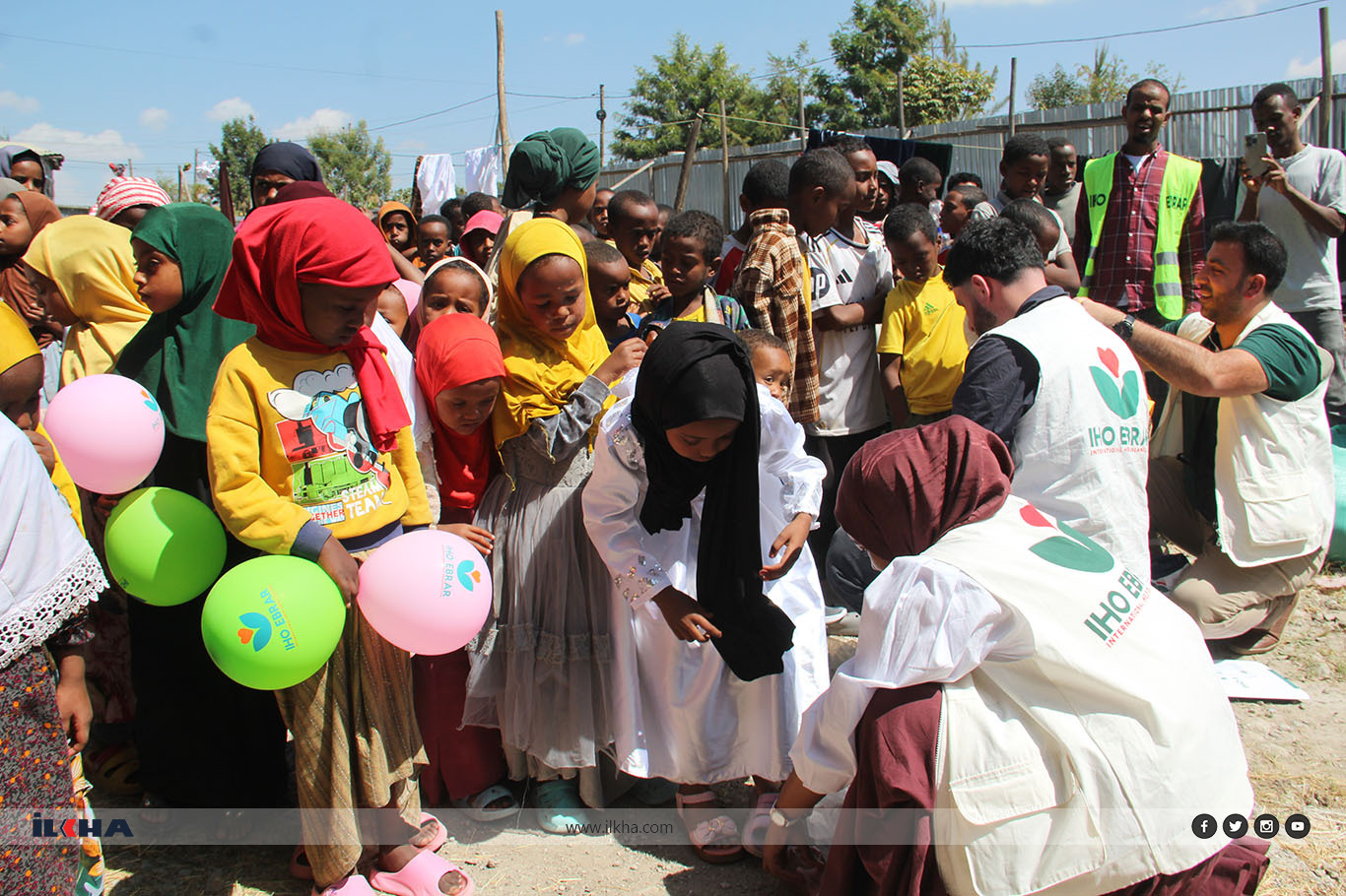 IHO EBRAR, Etiyopya'da yüzlerce yetimi giydirdi