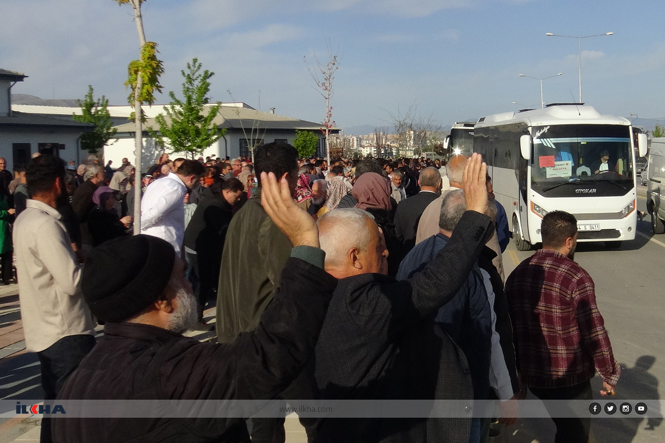 Hac kafileleri kutsal topraklara dualarla uğurlanıyor