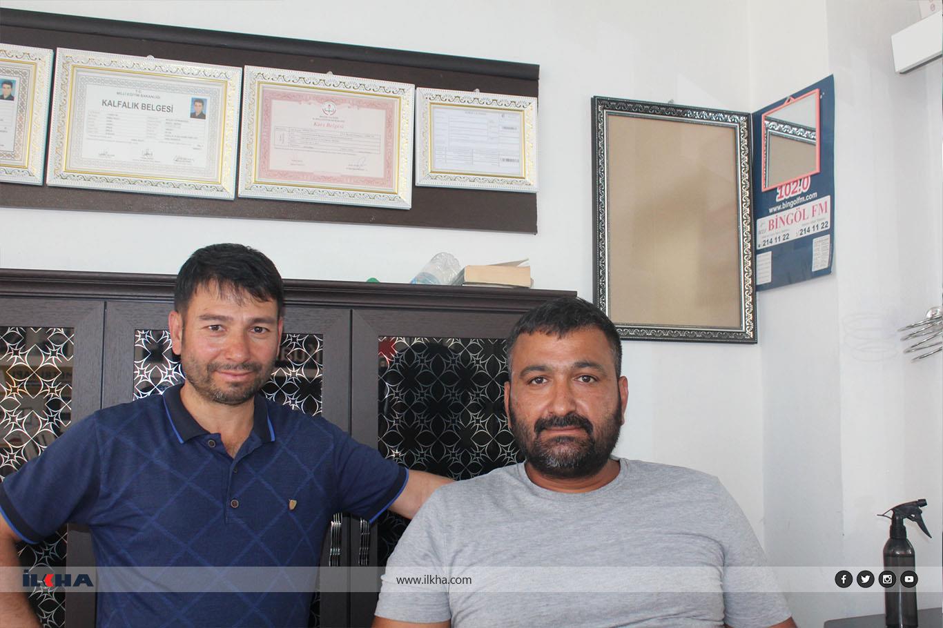 Makas bileme ustası Türkiye'yi gezerek berber makası biliyor Makas bileme ustası Türkiye'yi gezerek berber makası biliyor