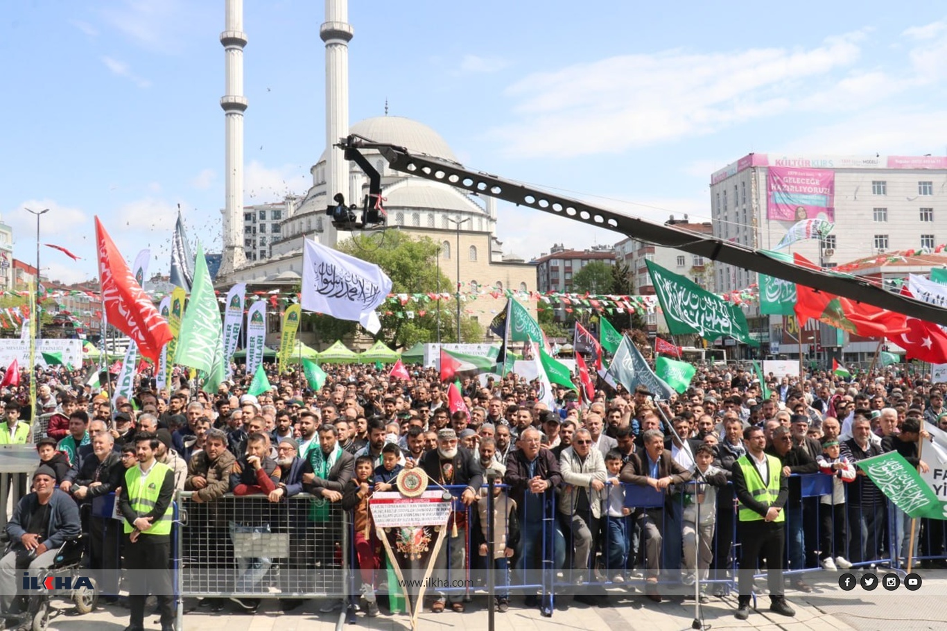 İstanbul'daki Mevlid-i Nebi etkinliği başladı İstanbul'daki Mevlid-i Nebi etkinliği başladı