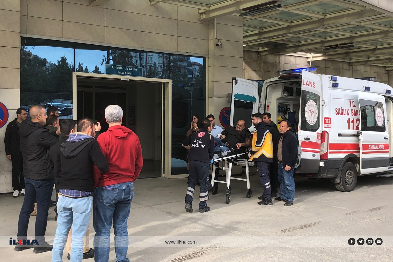 Siirt'te muhtarlık adaylığı kavgası: 9 yaralı