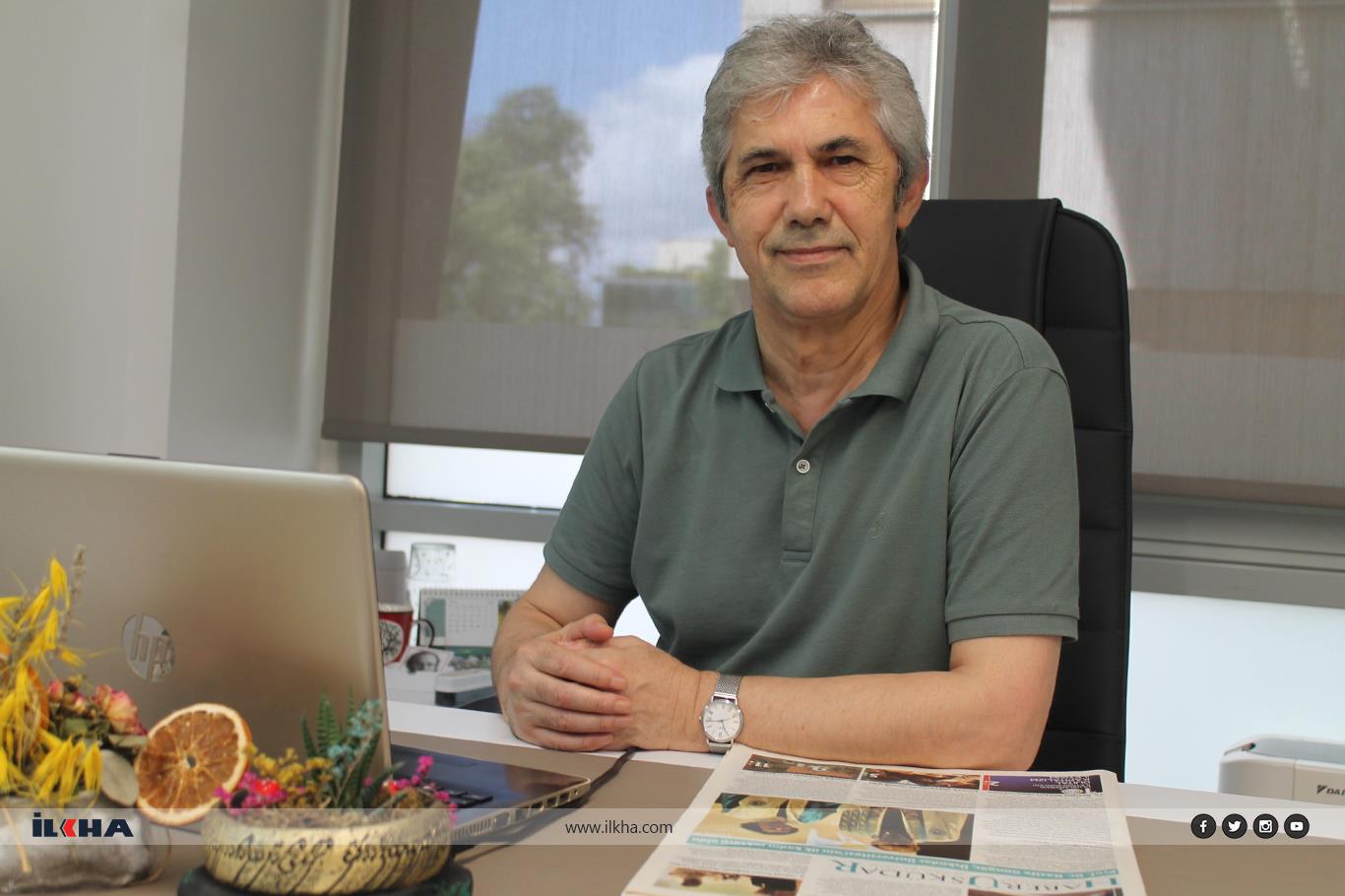 Prof. İrvan: Gazetecilik, sorunların çözümü için otoriteleri zorlayan bir meslek grubudur Prof. İrvan: Gazetecilik, sorunların çözümü için otoriteleri zorlayan bir meslek grubudur