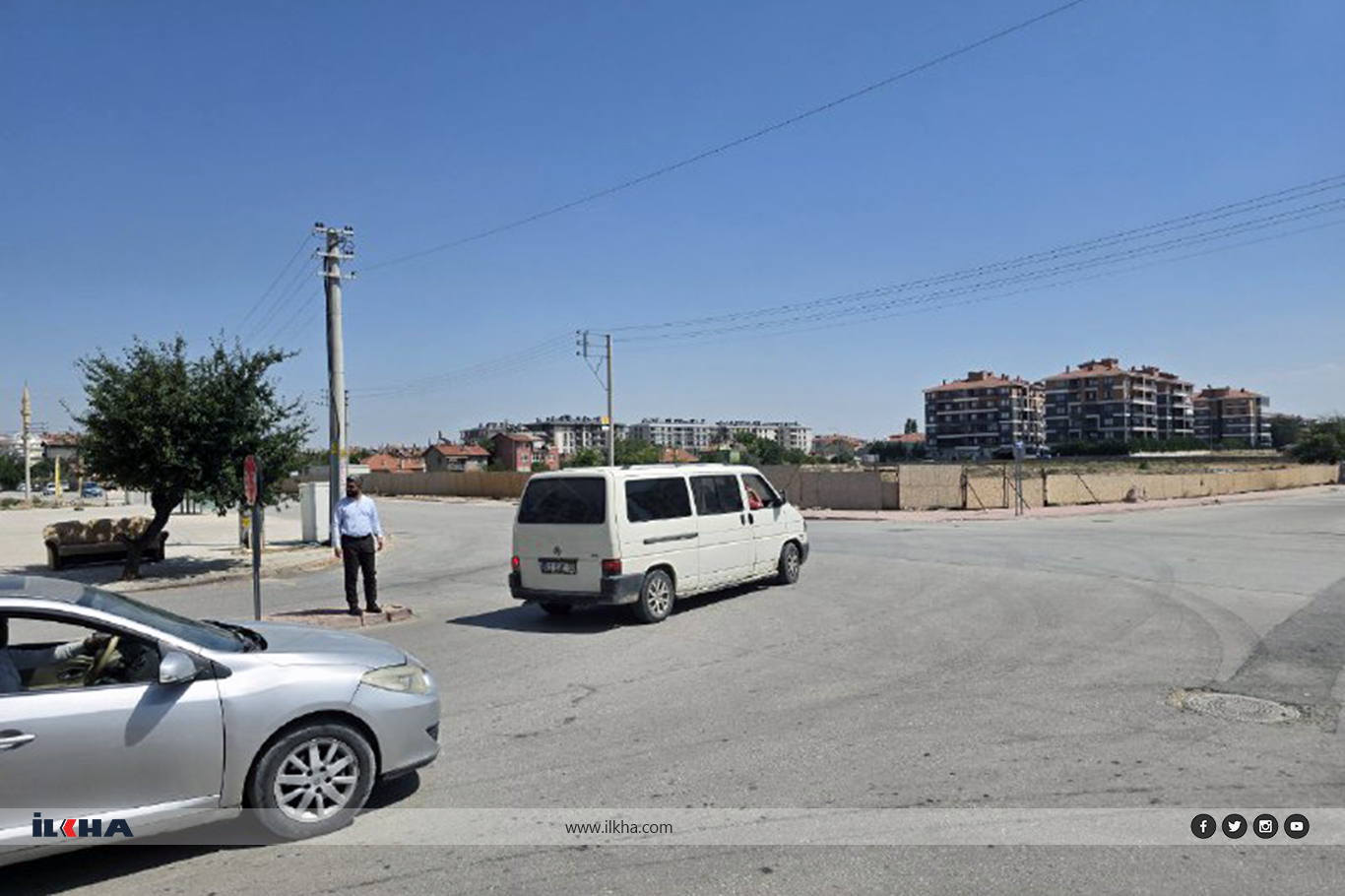 Konya'da tehlikeli kavşak: HÜDA PAR İlçe Başkanı'ndan yetkililere önlem çağrısı Konya'da tehlikeli kavşak: HÜDA PAR İlçe Başkanı'ndan yetkililere önlem çağrısı
