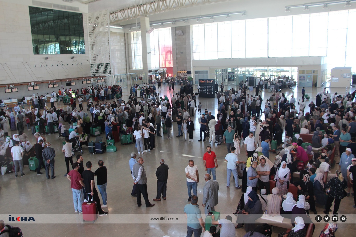 Mardinli 192 hacı adayı dualarla uğurlandı