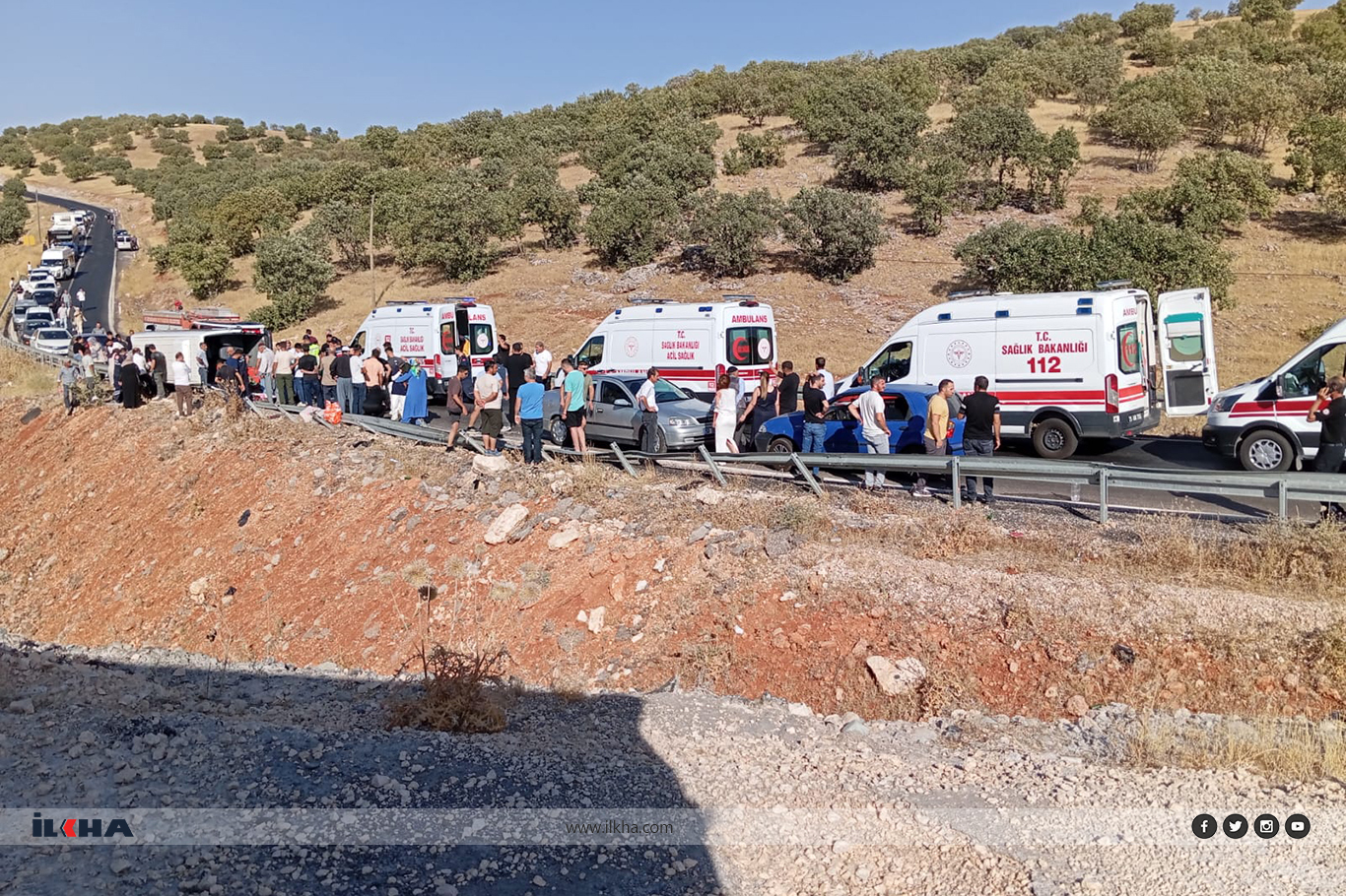 Diyarbakır’da minibüs devrildi: 1 ölü, 7 yaralı Diyarbakır’da minibüs devrildi: 1 ölü, 7 yaralı