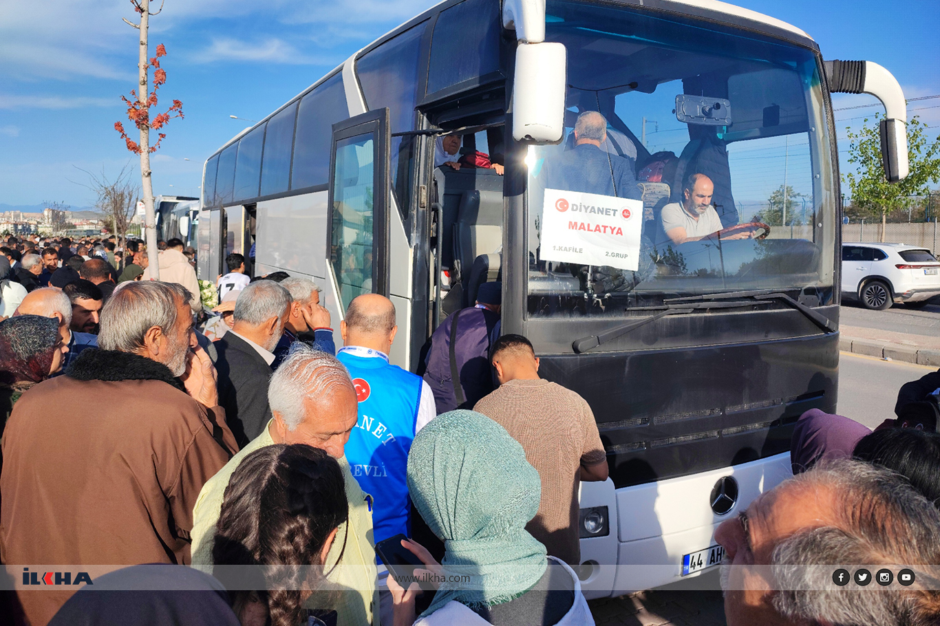 Hac kafileleri kutsal topraklara dualarla uğurlanıyor