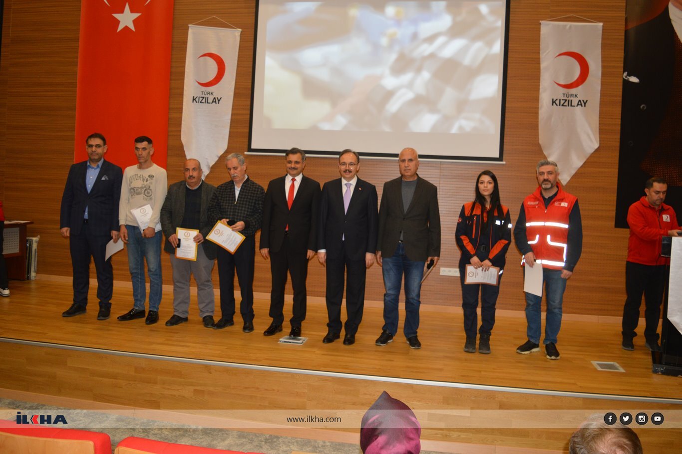 Siirt'te kan bağışçılarına madalya verildi