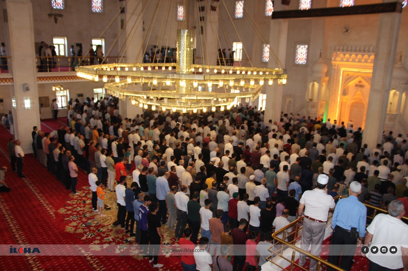 Mardin’de HAMAS Siyasi Büro Başkanı İsmail Heniyye için gıyabi cenaze namazı kılındı. 