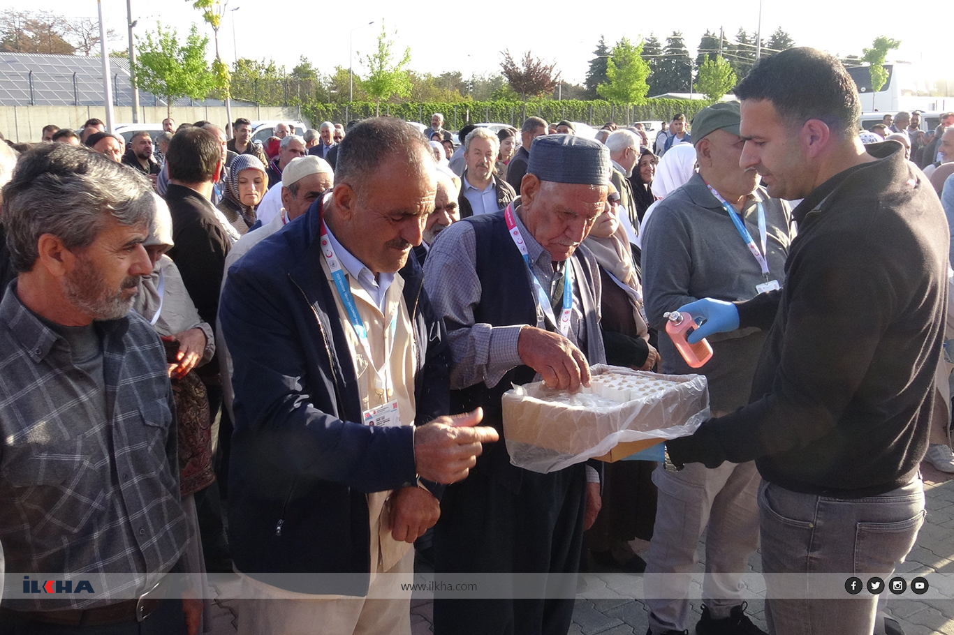 Hac kafileleri kutsal topraklara dualarla uğurlanıyor