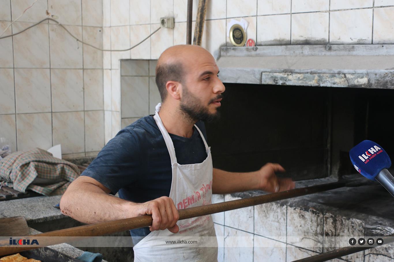 Ataması yapılamayan öğretmen adayı fırında çalışıyor Ataması yapılamayan öğretmen adayı fırında çalışıyor