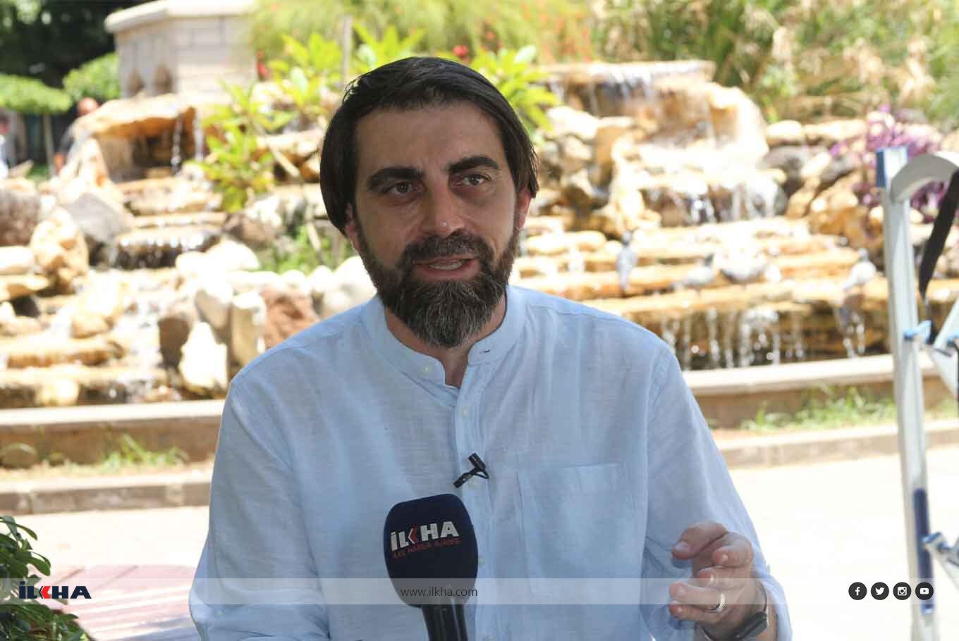 Sosyal Medya Uzmanı Kılınç: "Sosyal Medya'da mahremimizi paylaşmaktan kaçınmalıyız" Sosyal Medya Uzmanı Kılınç: "Sosyal Medya'da mahremimizi paylaşmaktan kaçınmalıyız"