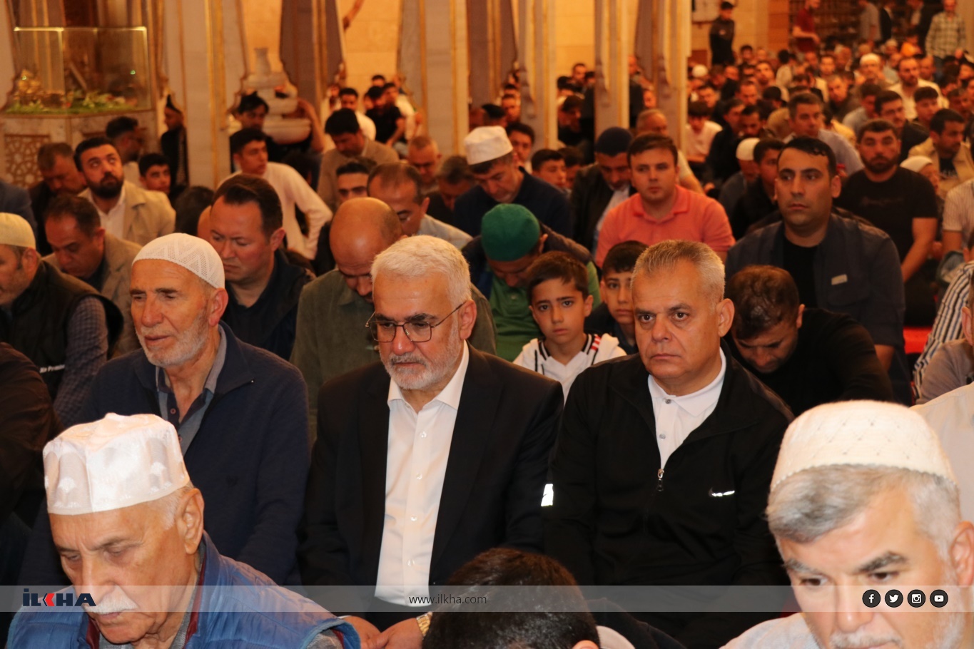 Büyük Ankara Camii’nde Kurban Bayramı namazı