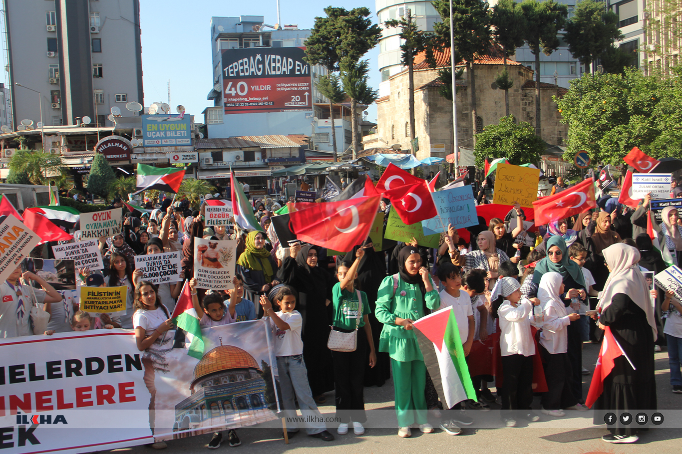 Adanalı anneler ve çocuklardan Gazze’ye destek yürüyüşü