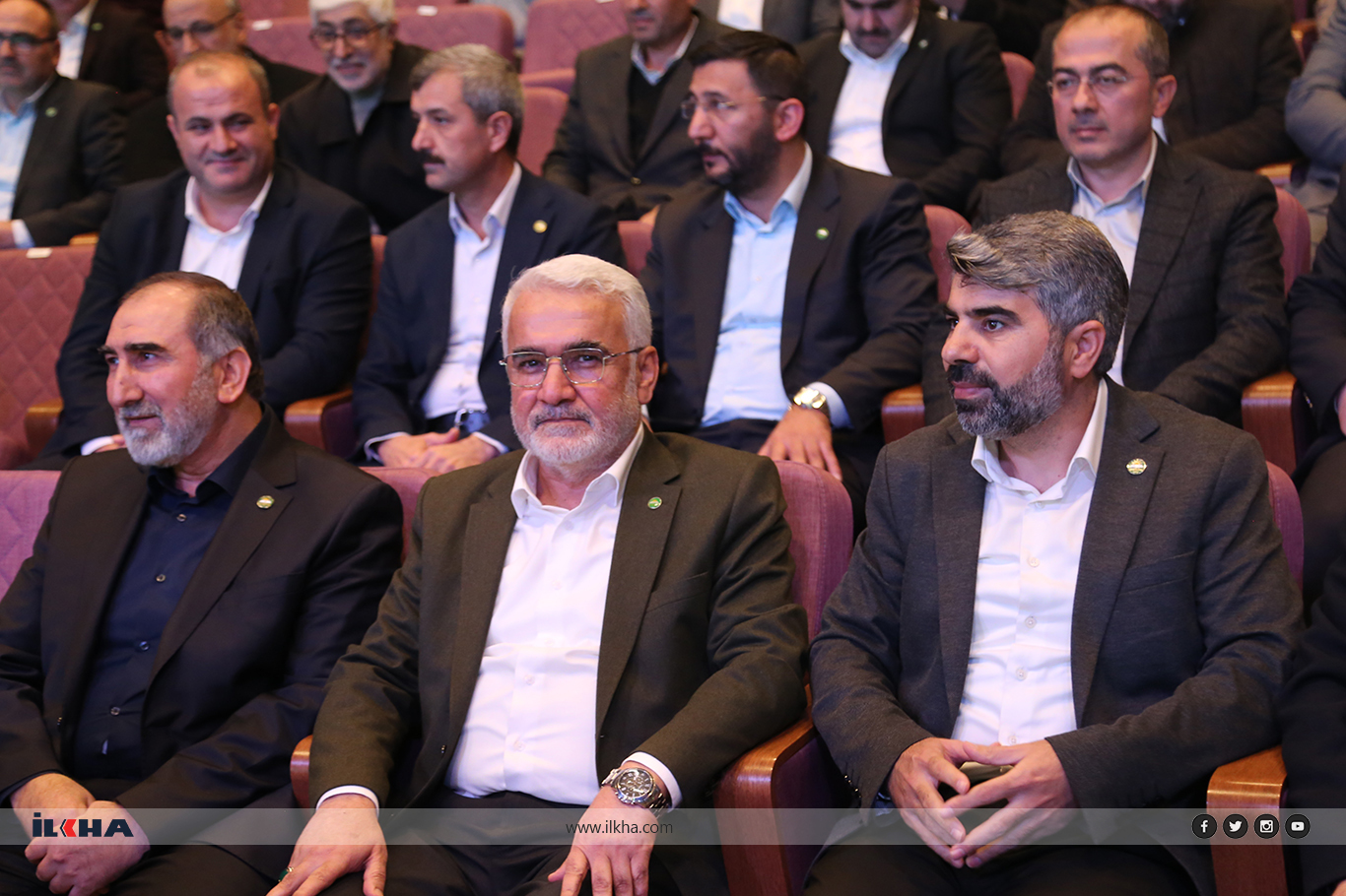 HÜDA PAR'ın 13'üncü kuruluş yıl dönümü Diyarbakır'da coşkuyla kutlandı