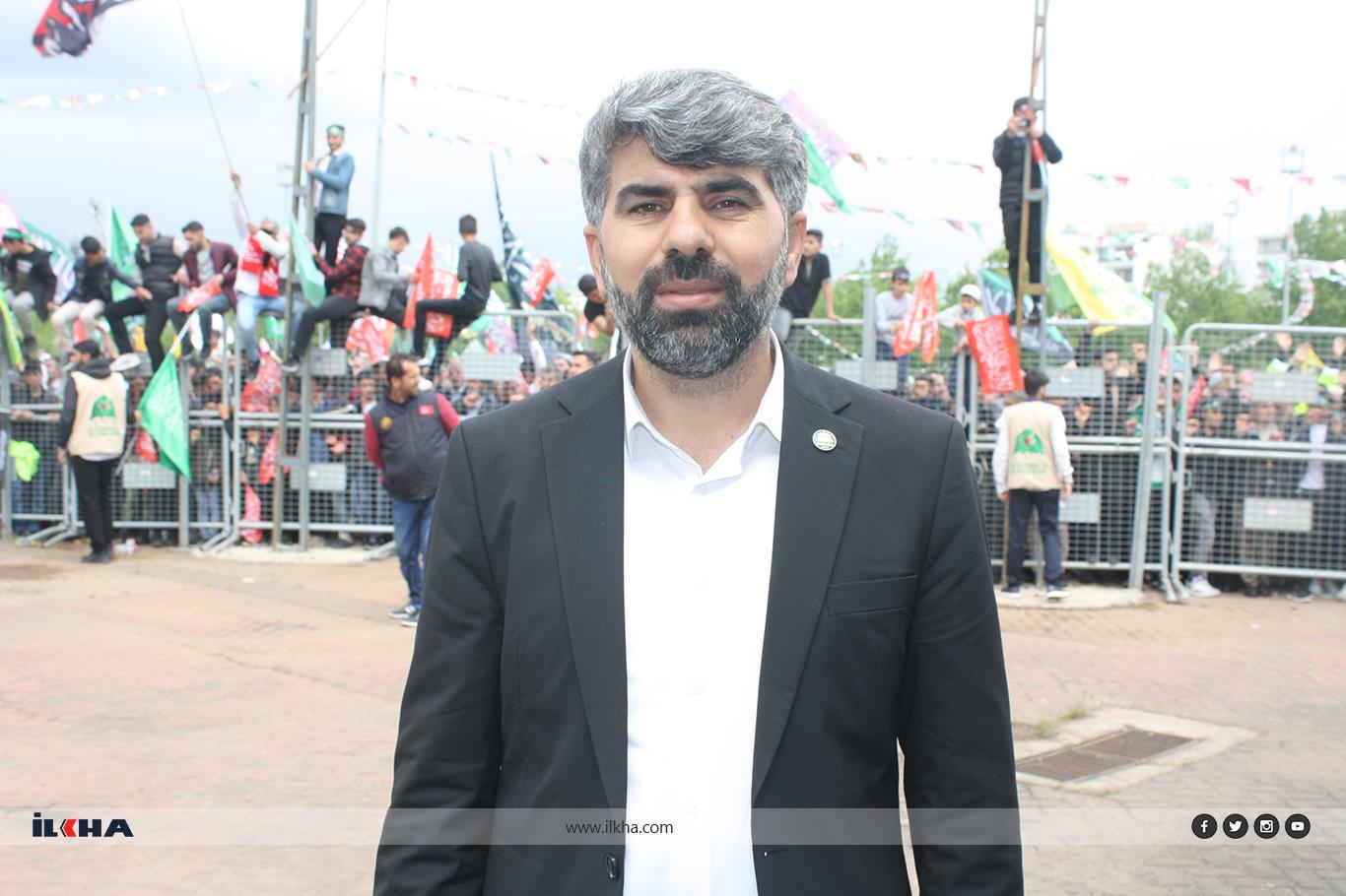 "Müslüman Kürt halkı İslam ile tanıştı ve bir daha küfre teslim olmadı" "Müslüman Kürt halkı İslam ile tanıştı ve bir daha küfre teslim olmadı"