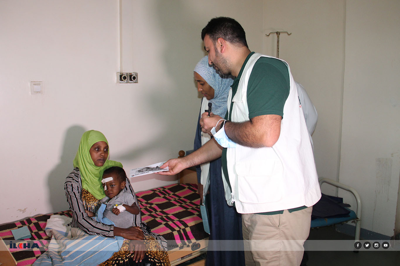 IHO EBRAR'dan Etiyopya'da katarakt ameliyatı ve kanser hastası çocuklara nakdi destek