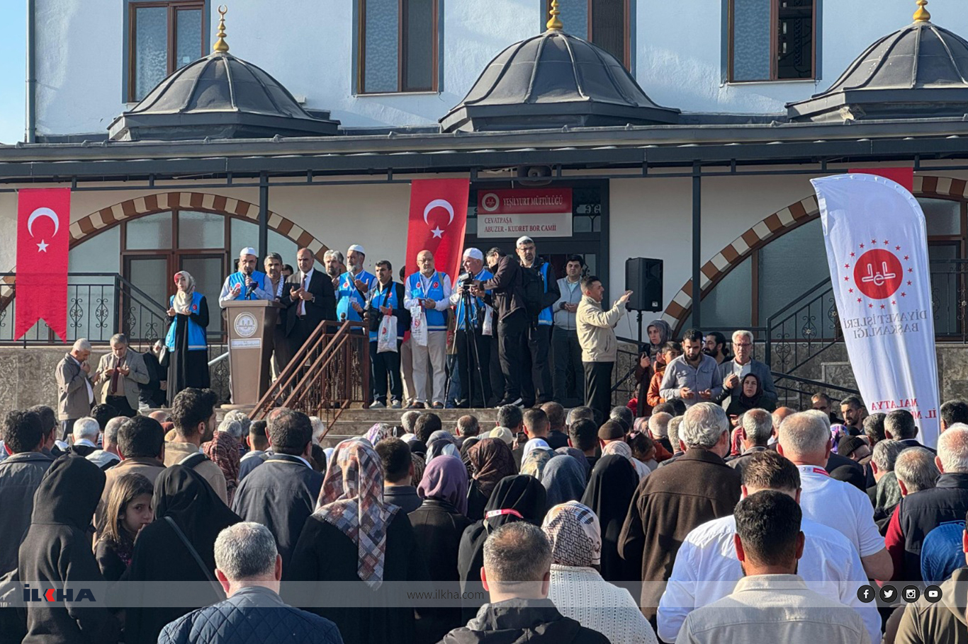 Hac kafileleri kutsal topraklara dualarla uğurlanıyor