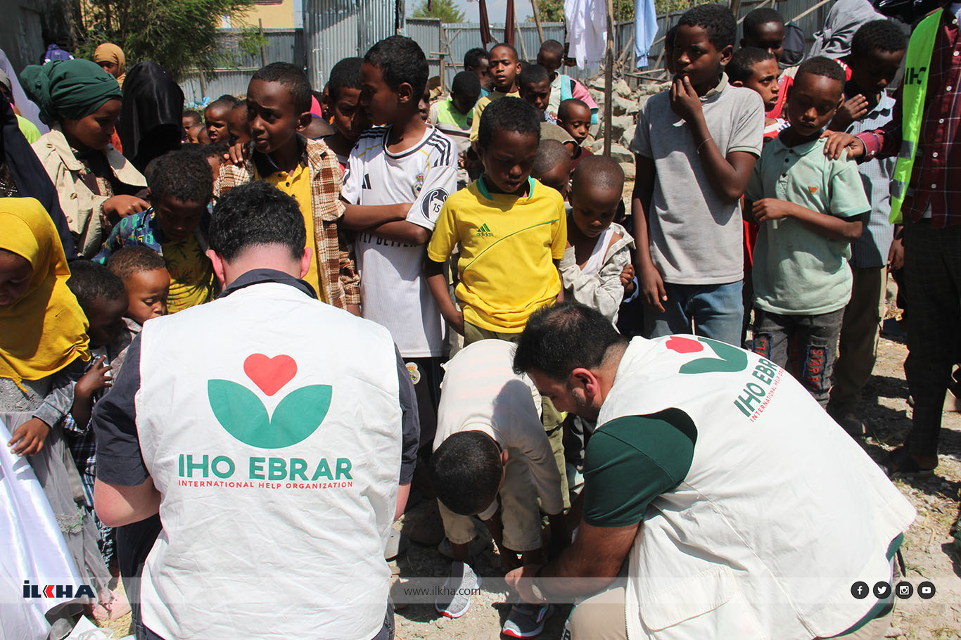 IHO EBRAR, Etiyopya'da yüzlerce yetimi giydirdi
