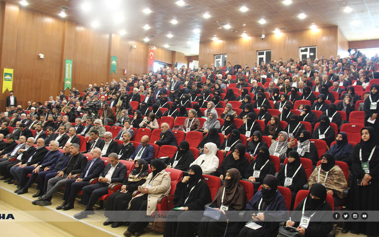 Gazeteci-Yazar Oğur: HÜDA PAR, Kürtler ile iktidar arasında diyalogu sağlayabilecek bir noktada duruyor Gazeteci-Yazar Oğur: HÜDA PAR, Kürtler ile iktidar arasında diyalogu sağlayabilecek bir noktada duruyor