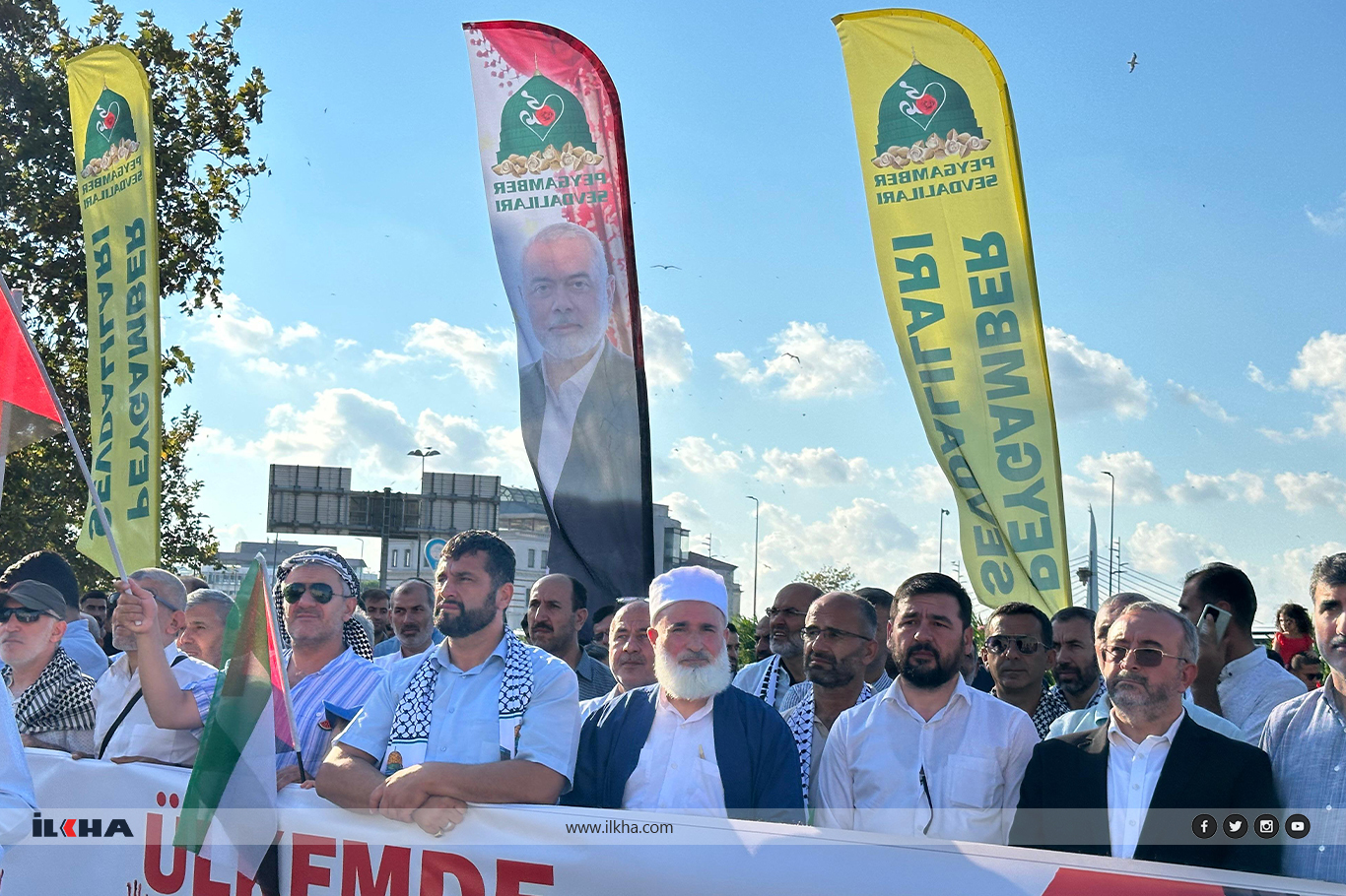 HAMAS ve diğer direniş grupları askeri, ekonomik ve siyasi olarak desteklenmelidir! HAMAS ve diğer direniş grupları askeri, ekonomik ve siyasi olarak desteklenmelidir!