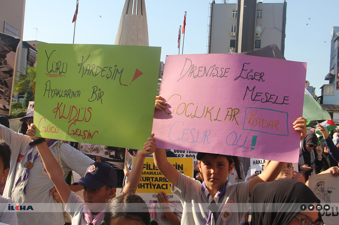 Adanalı anneler ve çocuklardan Gazze’ye destek yürüyüşü