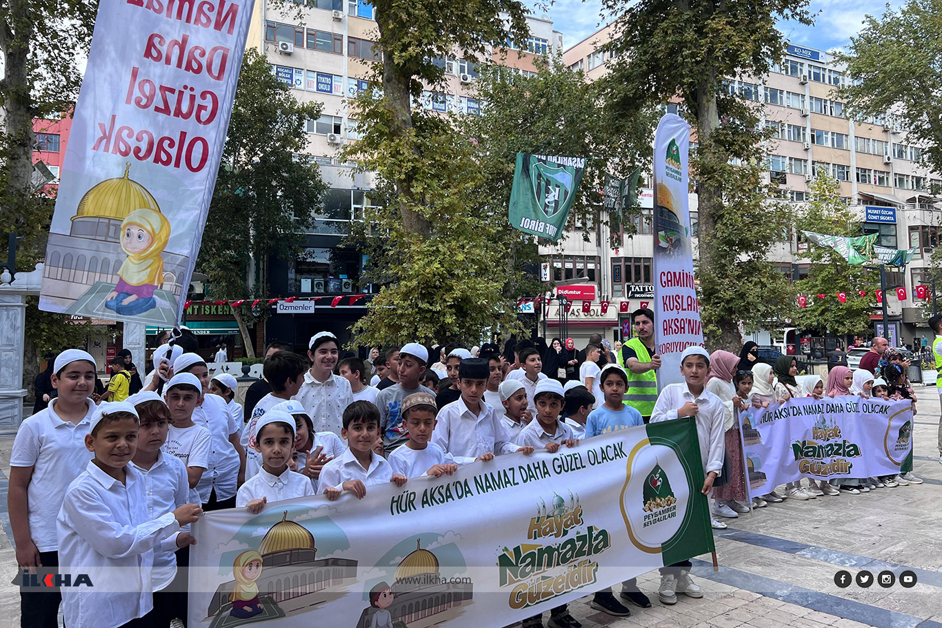 Kocaeli’de Hayat Namazla Güzeldir” etkinliğinin finali yapıldı Kocaeli’de Hayat Namazla Güzeldir” etkinliğinin finali yapıldı