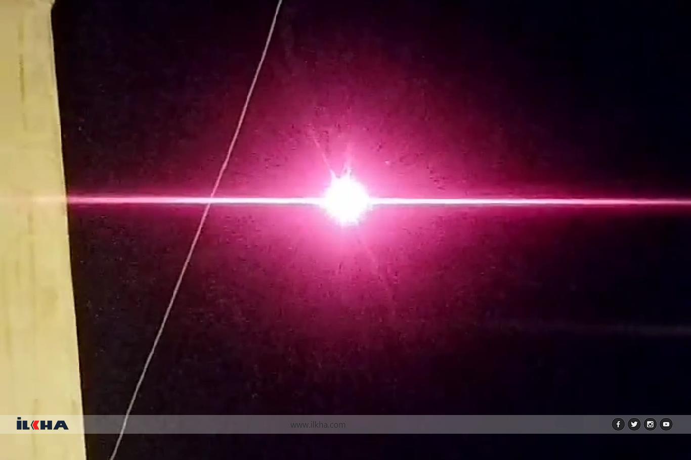 Gökyüzünde sabit kalan pembe renkli ışık merak konusu oldu Gökyüzünde sabit kalan pembe renkli ışık merak konusu oldu