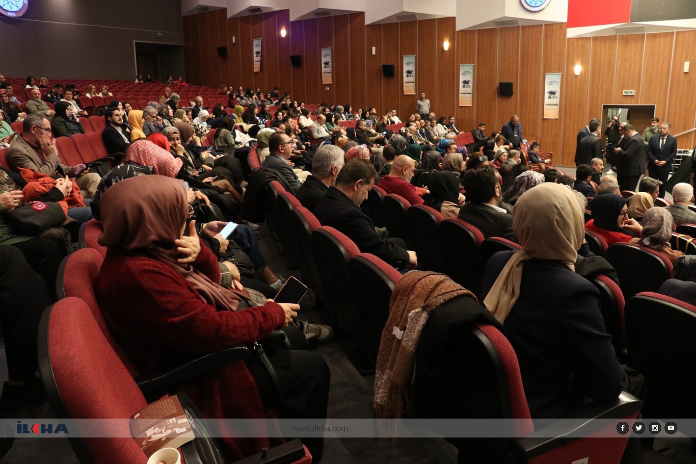 Ailenin karşılaştığı sorunlar düzenlenen çalıştay ile masaya yatırıldı