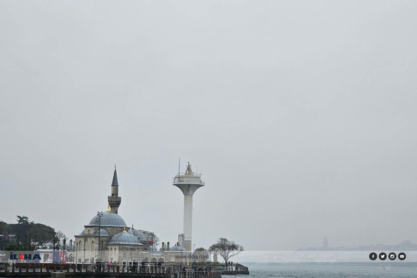 İstanbul'da sis etkili oluyor İstanbul'da sis etkili oluyor