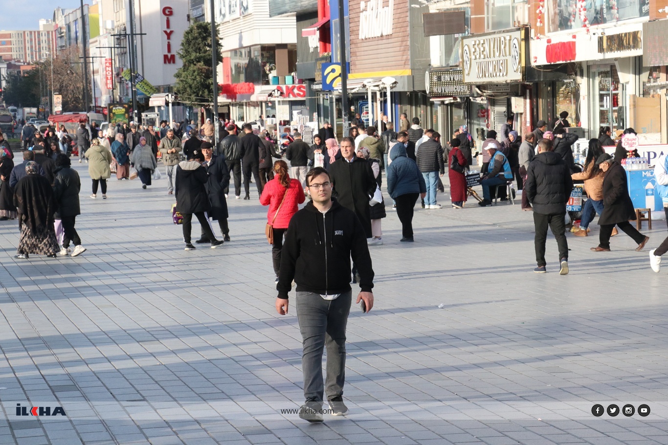 Halk yılbaşı kutlamasına nasıl bakıyor?
