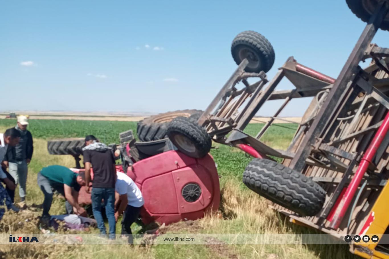 Diyarbakır'da traktör takla attı: Bir yaralı Diyarbakır'da traktör takla attı: Bir yaralı