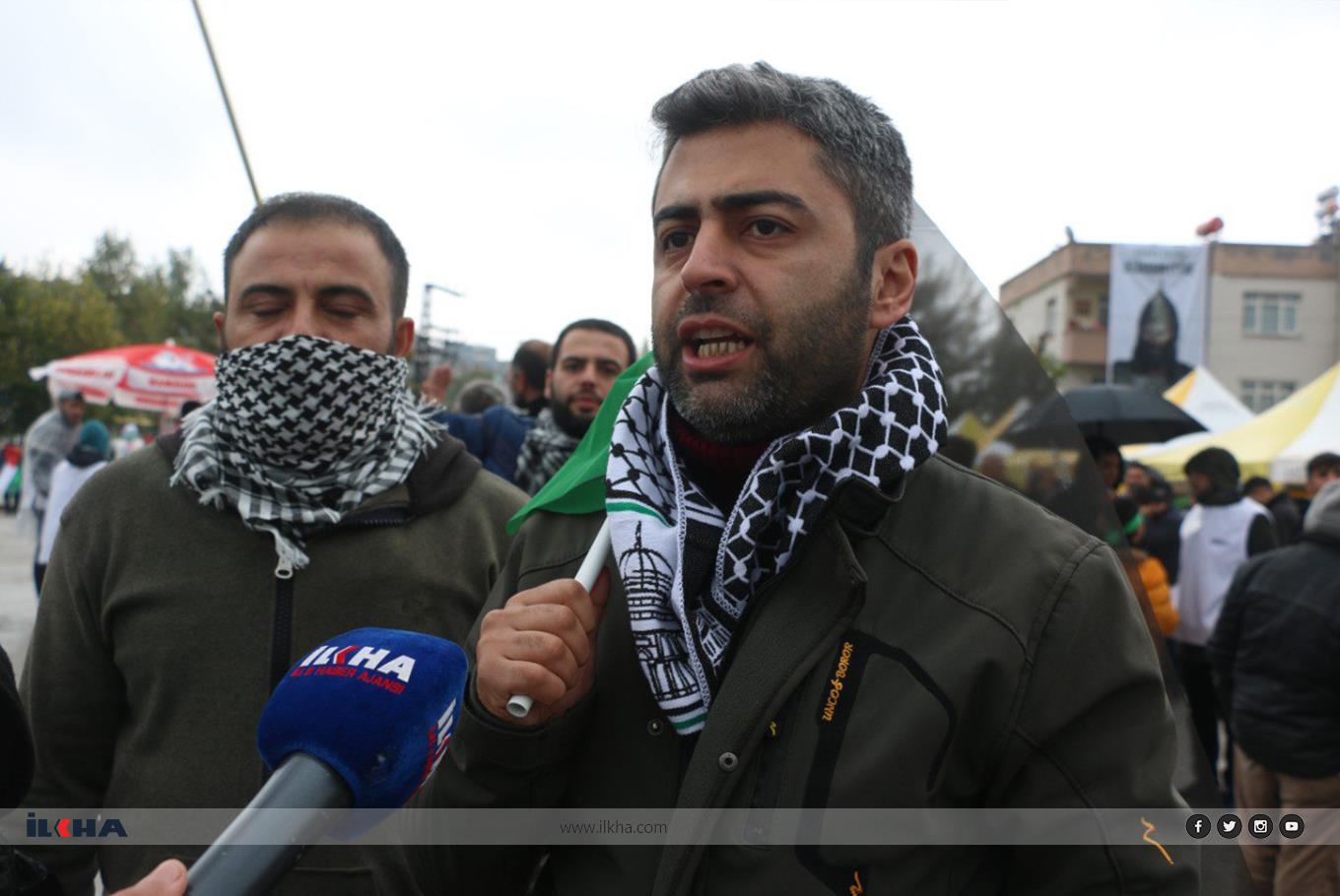 Gaziantep'te Kudüs ve Aksa Tufanı'na Destek Mitingi'ne katılan vatandaşlar duygularını paylaştı Gaziantep'te Kudüs ve Aksa Tufanı'na Destek Mitingi'ne katılan vatandaşlar duygularını paylaştı
