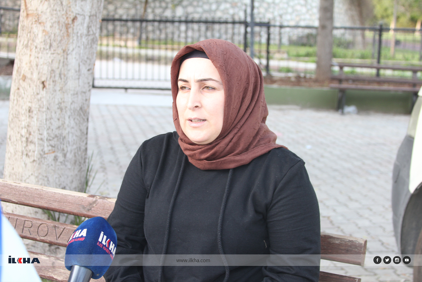 Adana'da depremzede genç kıza çeyiz desteği Adana'da depremzede genç kıza çeyiz desteği