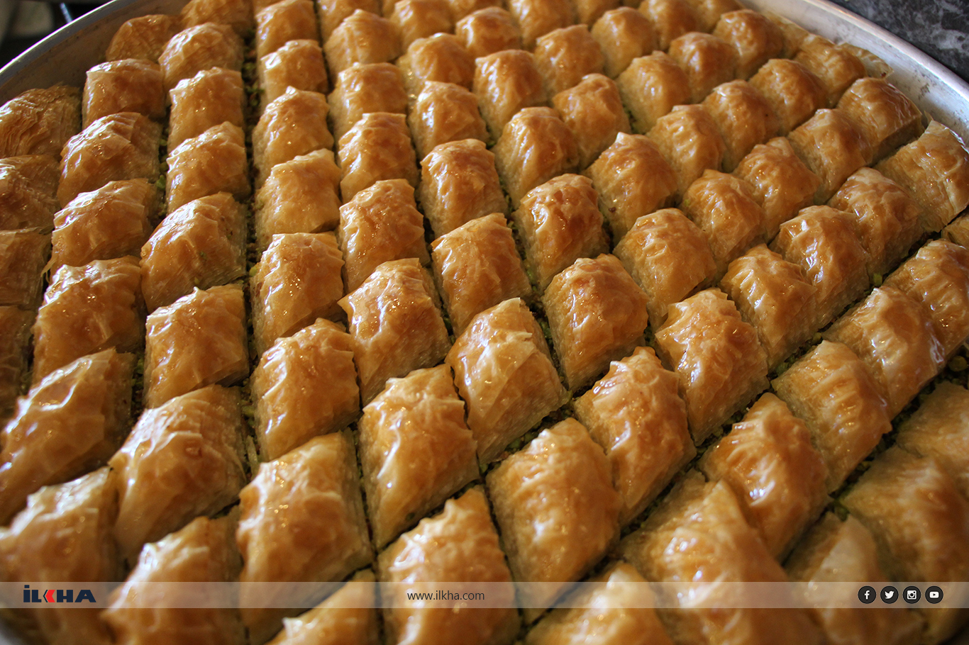 Baklava ustaları: Ramazanın bereketi işlerimize de yansıdı