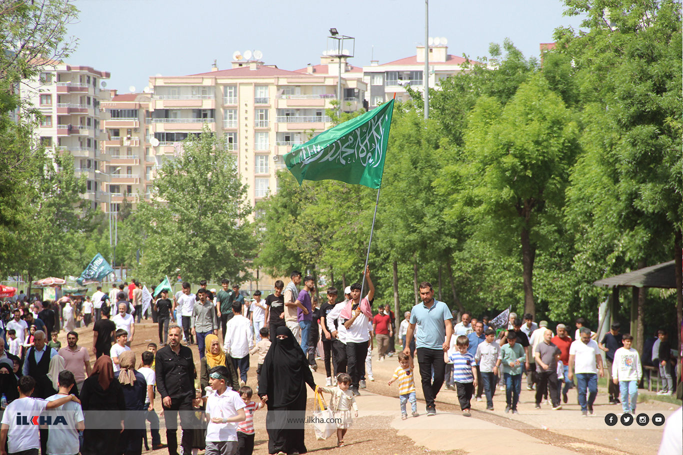 Peygamber Sevdalısı halk: Bugün hakiki imanı elde eden Gazzelilerdir Peygamber Sevdalısı halk: Bugün hakiki imanı elde eden Gazzelilerdir