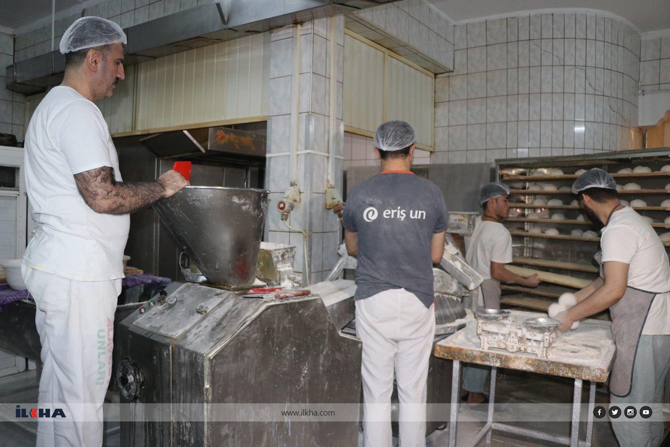 Fırıncıların Ramazan yoğunluğu: Gün boyunca dinlenmeden pide çıkarıyorlar