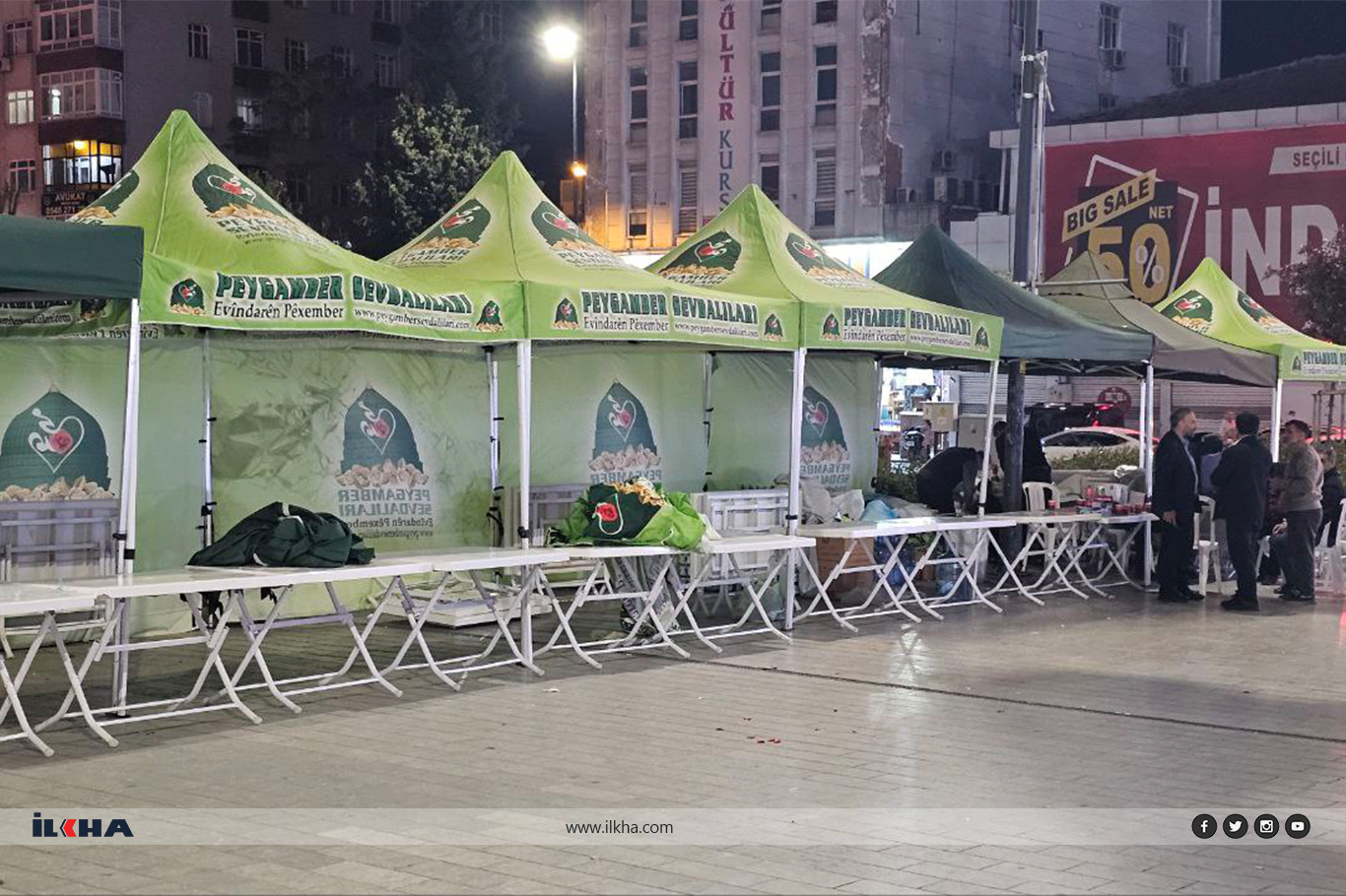 İstanbul'da "Mevlid-i Nebi" etkinliği için son hazırlıklar yapılıyor İstanbul'da "Mevlid-i Nebi" etkinliği için son hazırlıklar yapılıyor