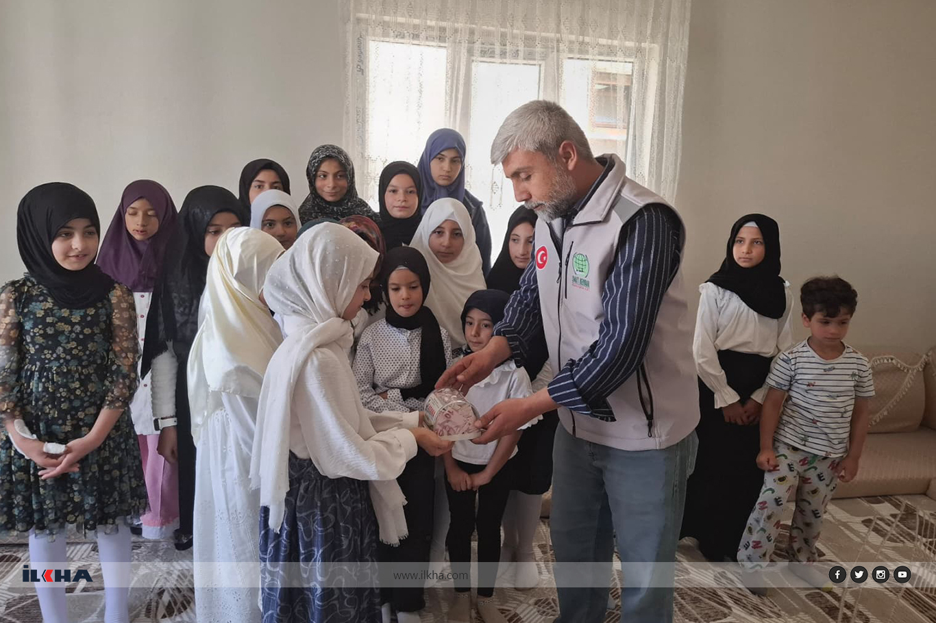 Kur’an kursu öğrencilerinden Gazze’ye anlamlı destek Kur’an kursu öğrencilerinden Gazze’ye anlamlı destek