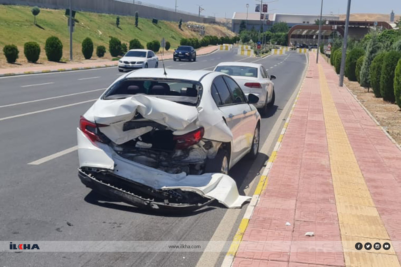 Batman'da trafik kazası maddi hasarla atlatıldı