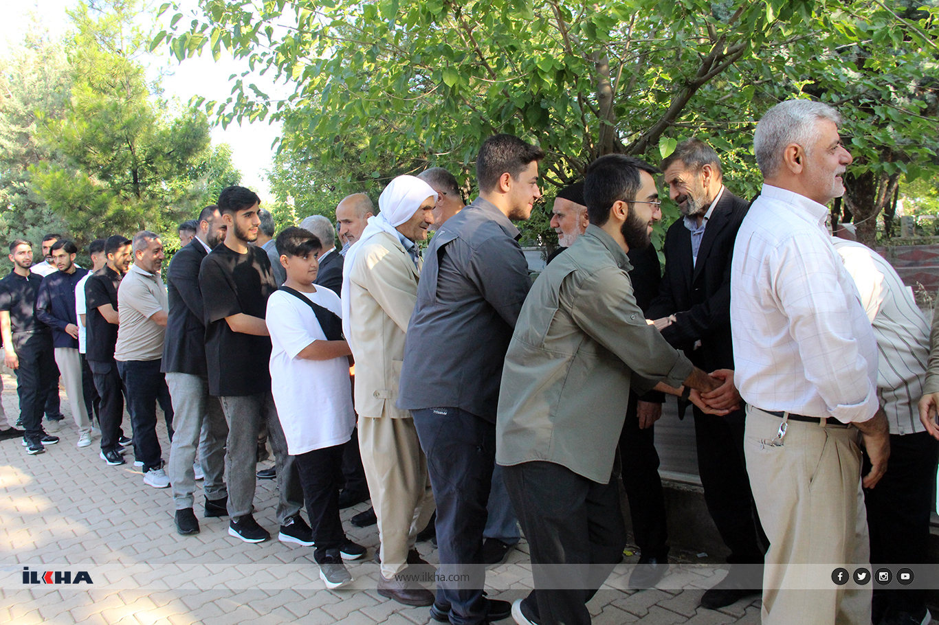 Diyarbakır halkı kurban şehidlerini unutmadı