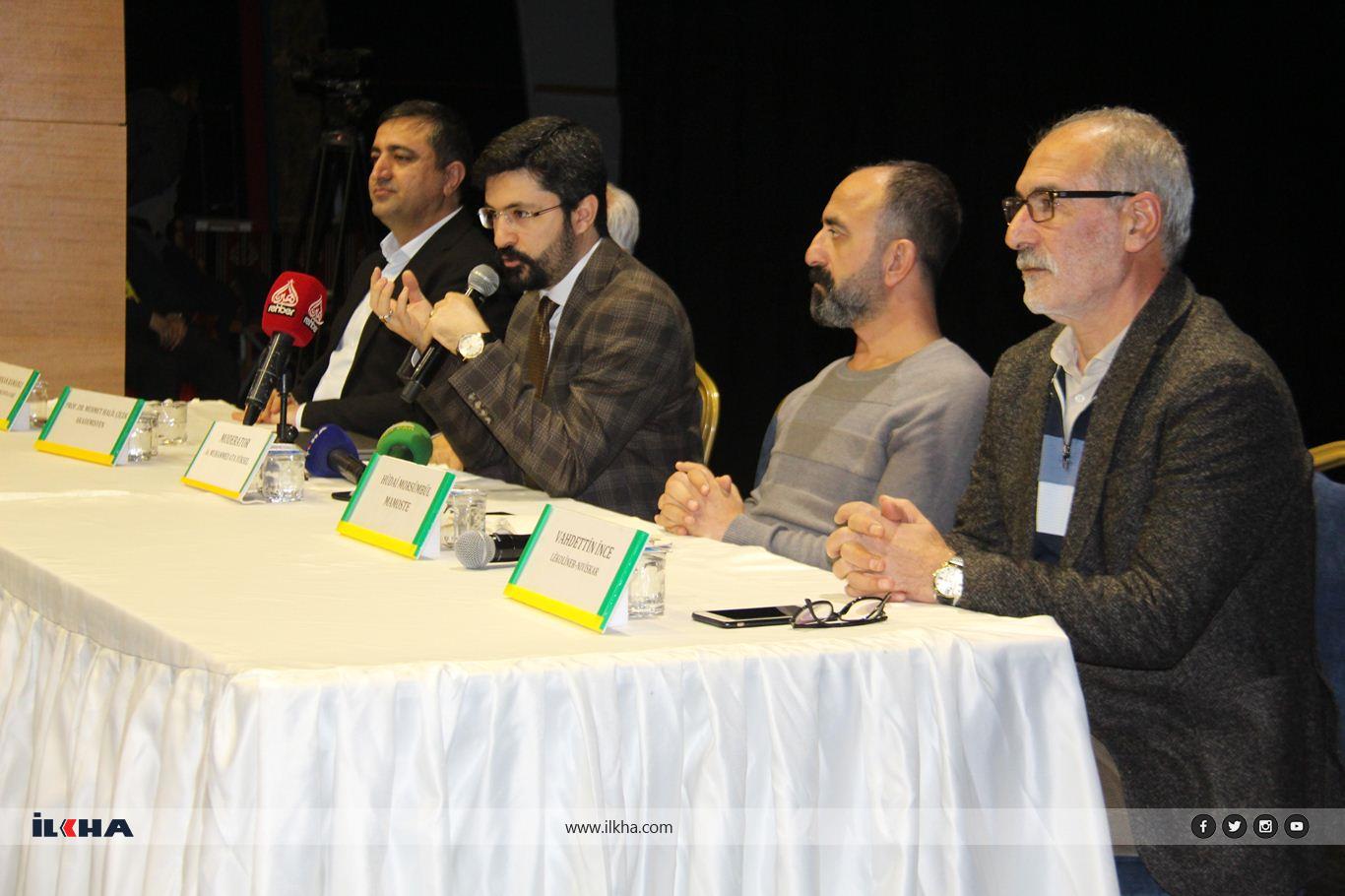 HÜDA PAR'dan "Anadilimi Seçiyorum" paneli