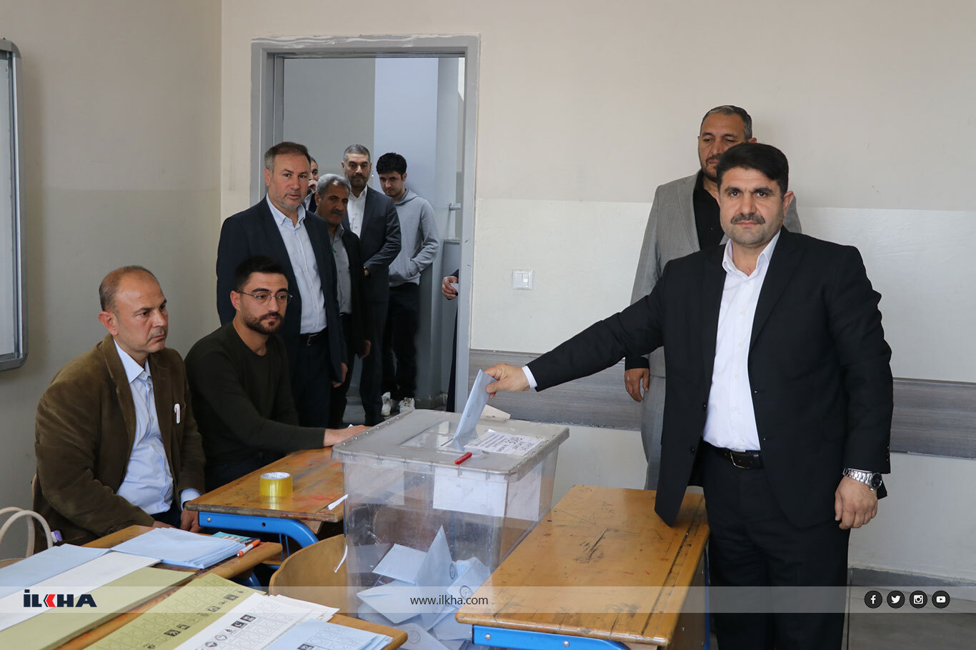 HÜDA PAR'ın Gaziantep Büyükşehir adayı Erat oyunu kullandı HÜDA PAR'ın Gaziantep Büyükşehir adayı Erat oyunu kullandı