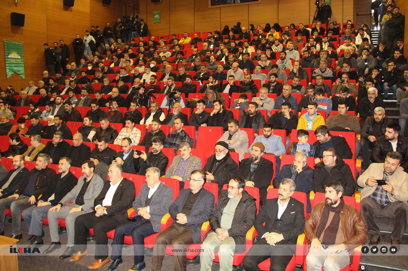 HÜDA PAR'dan "Anadilimi Seçiyorum" paneli	